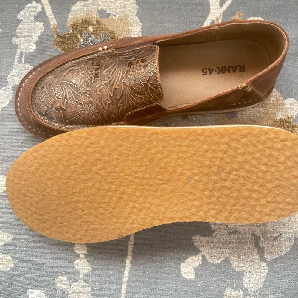 Excellent Condition. - image 2